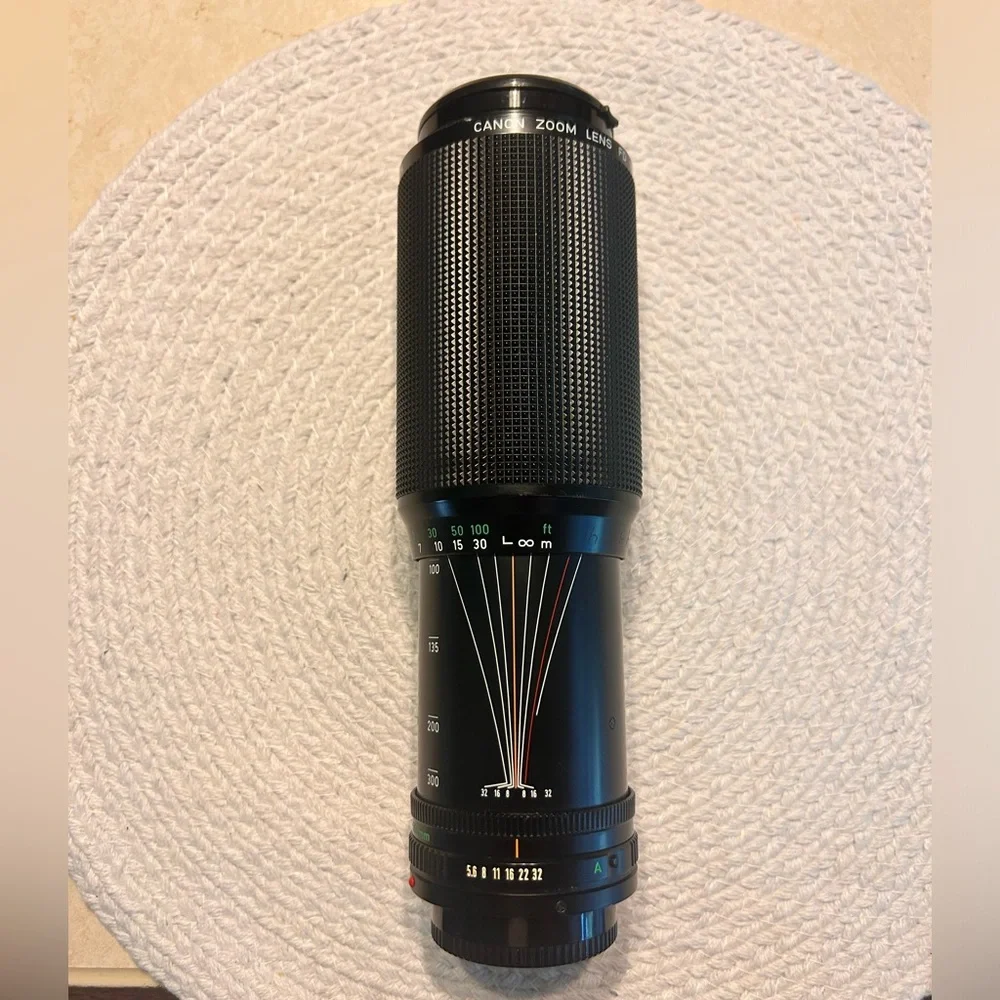 Canon Zoom Lens FD 100-300mm 1:5.6